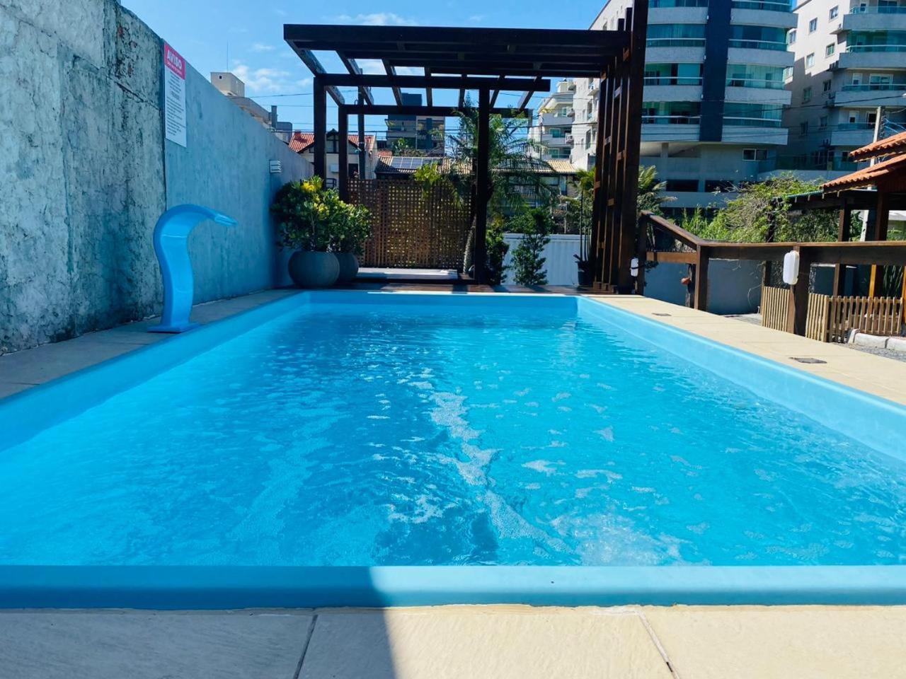 Residencial Com Piscina Possui Jacuzzi Aquecida Com Hidromassagem Villa Bombinhas Exterior foto