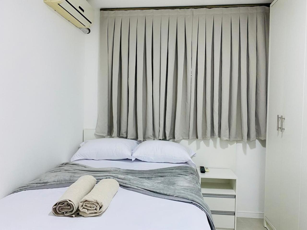 Residencial Com Piscina Possui Jacuzzi Aquecida Com Hidromassagem Villa Bombinhas Exterior foto