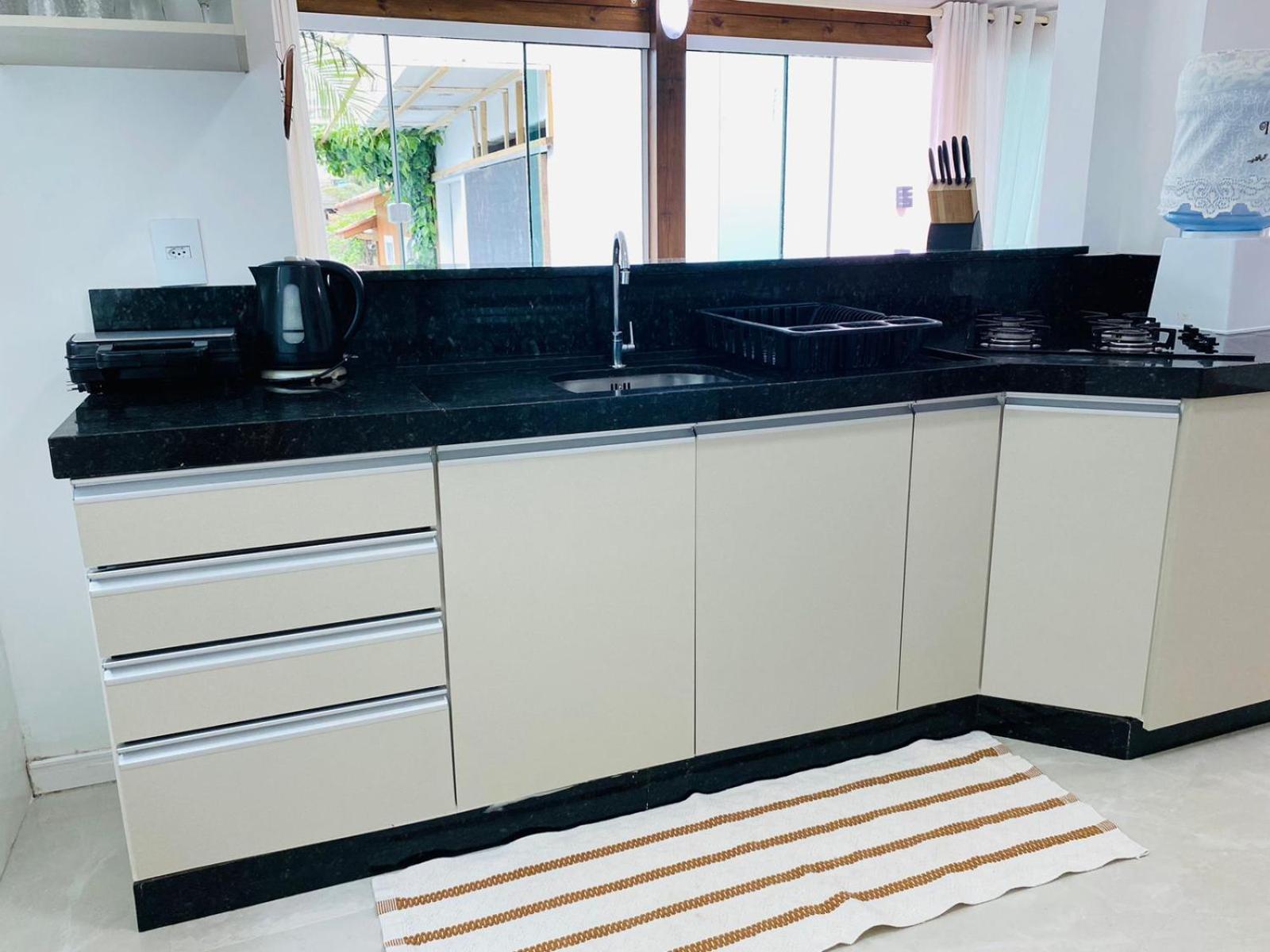 Residencial Com Piscina Possui Jacuzzi Aquecida Com Hidromassagem Villa Bombinhas Exterior foto