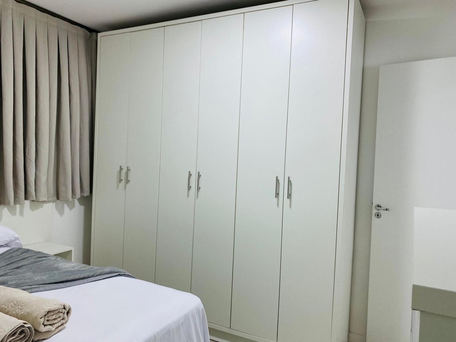 Residencial Com Piscina Possui Jacuzzi Aquecida Com Hidromassagem Villa Bombinhas Exterior foto